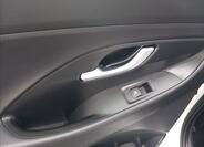Hyundai i30 18