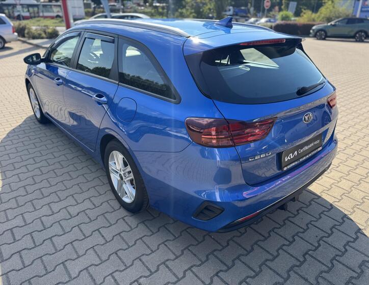 KIA Ceed 5