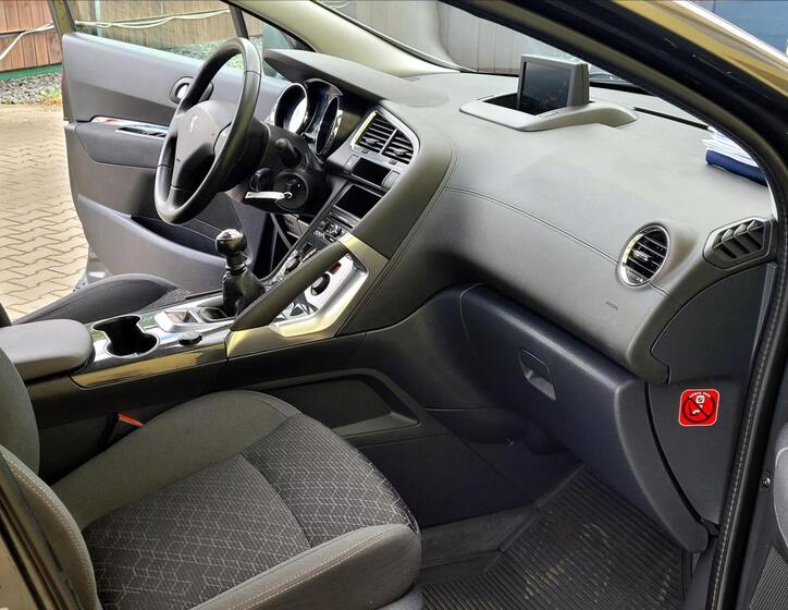 Peugeot 3008 25