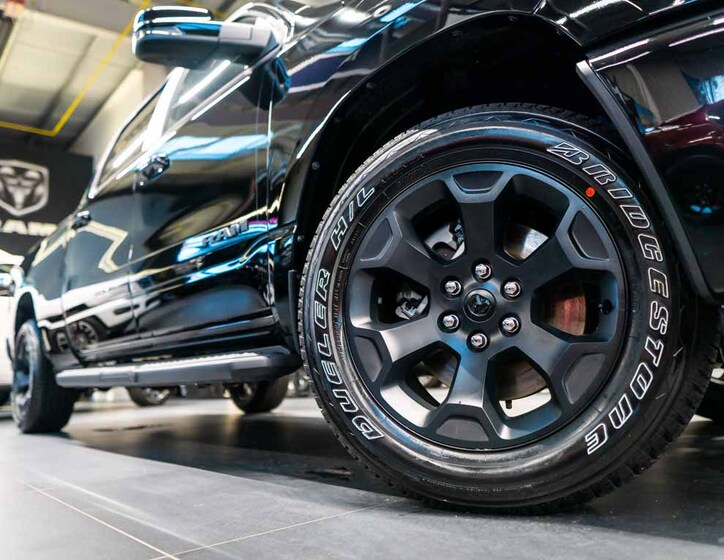 Dodge RAM 38