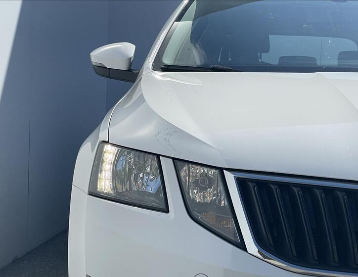 Škoda Octavia 21