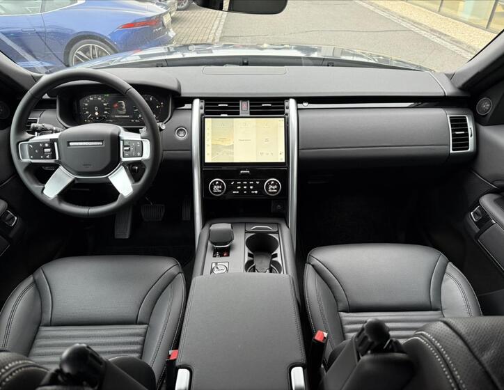 Land Rover Discovery 17