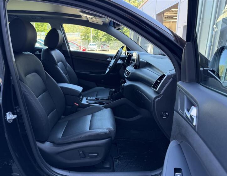 Hyundai Tucson 13