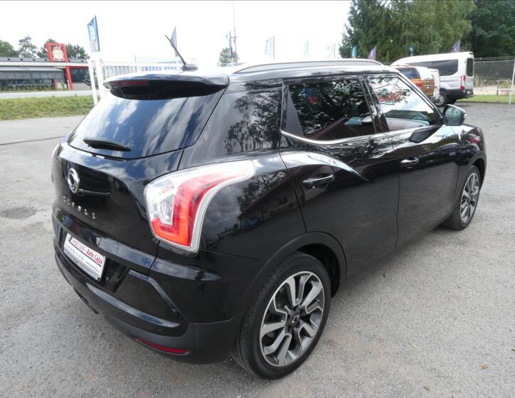 SsangYong Tivoli 9