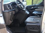 Ford Tourneo Custom 14