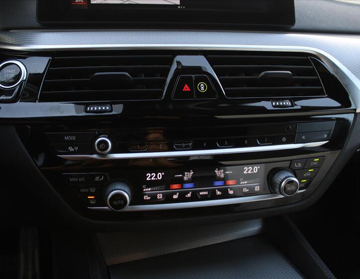 BMW Řada 6 29