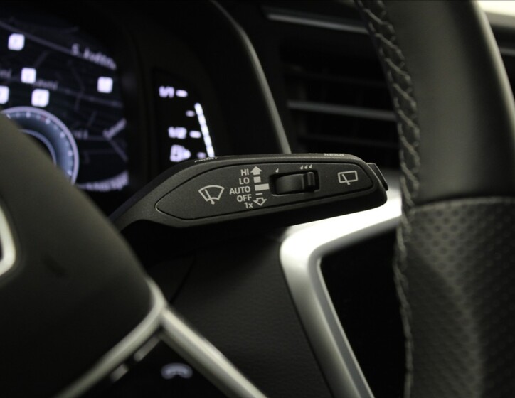 Audi A6 24