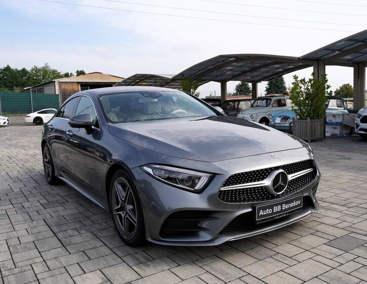 Mercedes-Benz CLS 8