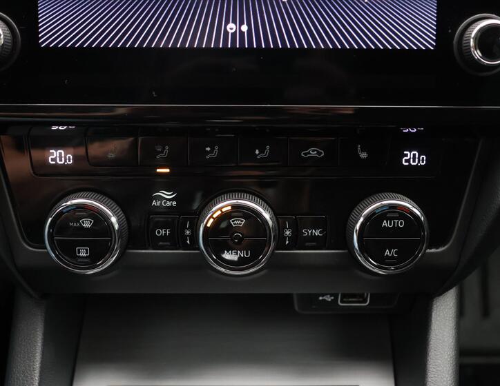 Škoda Octavia 25