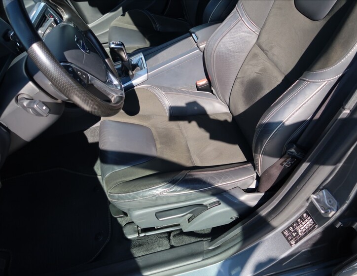 Volvo S60 23