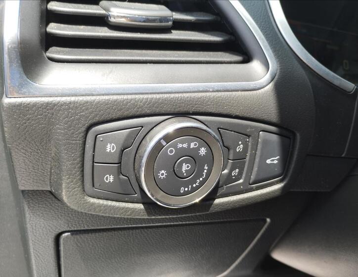 Ford Galaxy 16