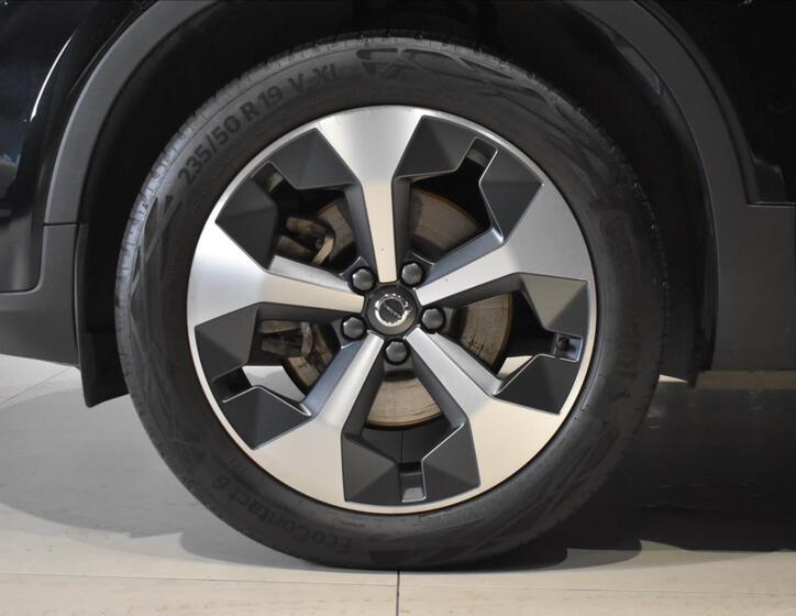 Volvo XC40 7