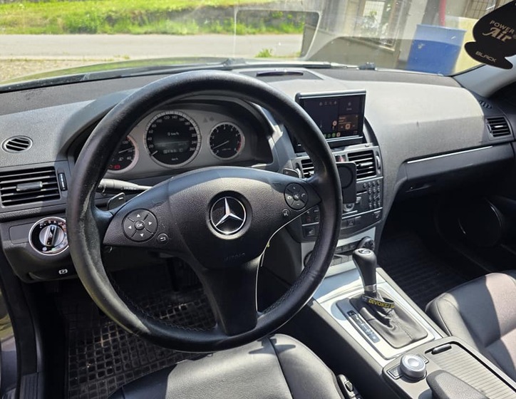 Mercedes-Benz Třídy C 8