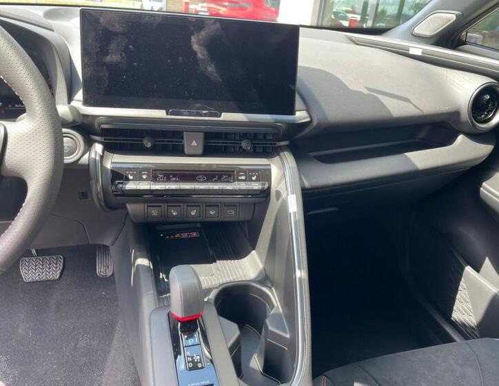 Toyota C-HR 12