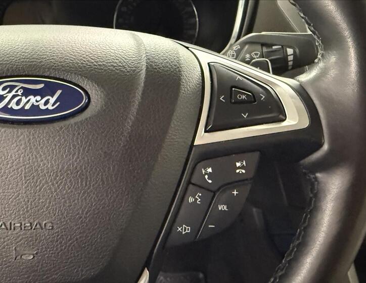 Ford Mondeo 16