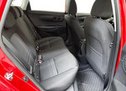 Hyundai i20 10