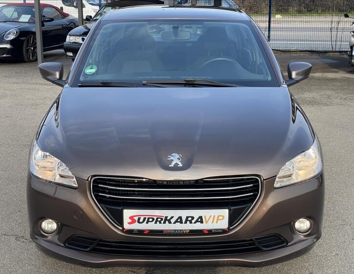 Peugeot 301 2