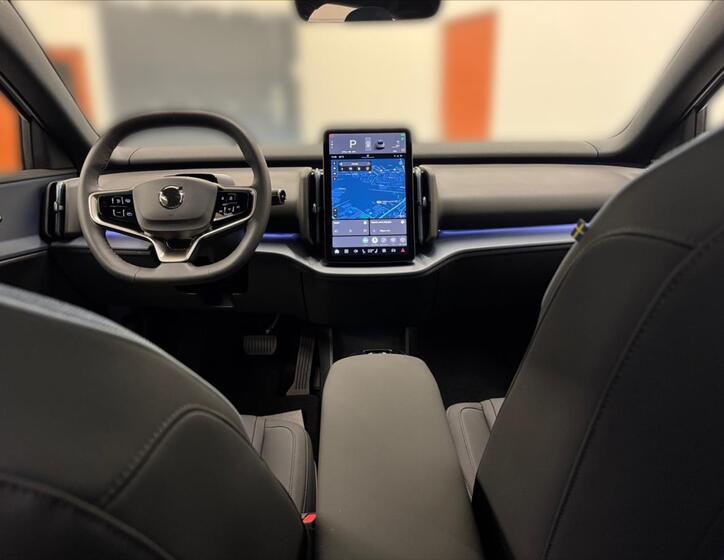 Volvo EX30 10