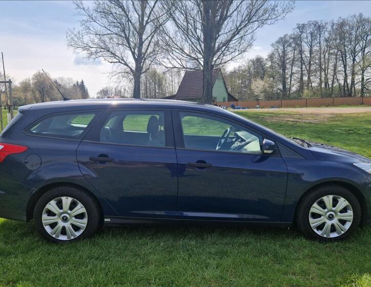 Ford Focus 7