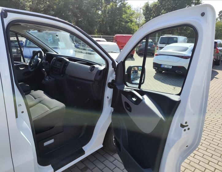Renault Trafic 26