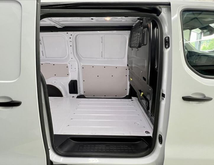 Toyota ProAce 10
