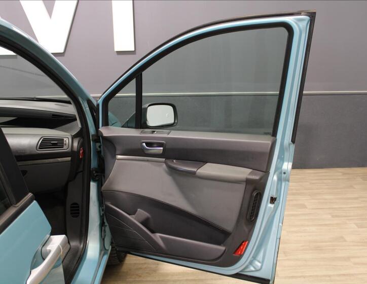Citroën C8 17