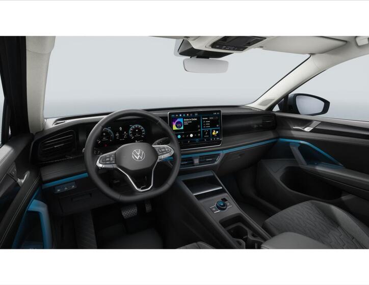 Volkswagen Tiguan 8