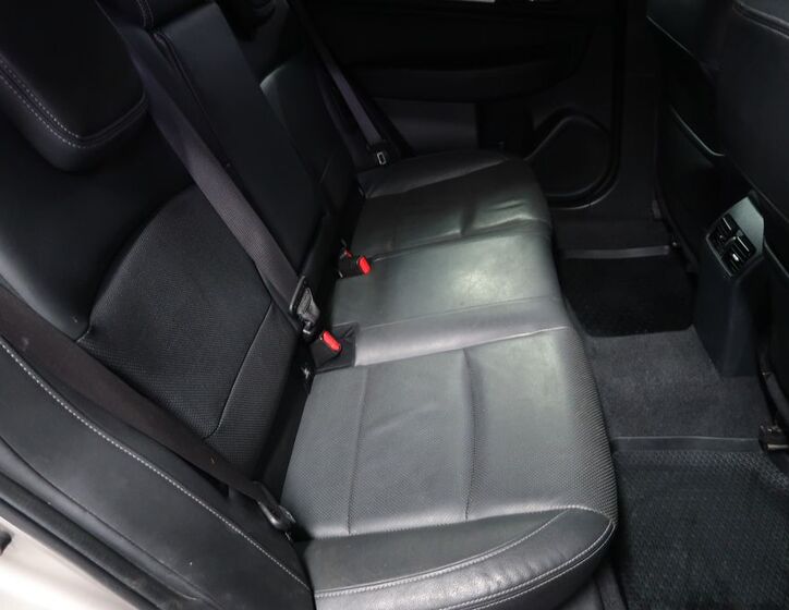 Subaru Outback 13