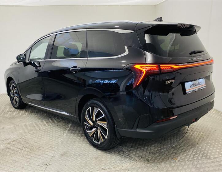 Dongfeng U-Tour 23