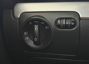 Volkswagen Golf 16