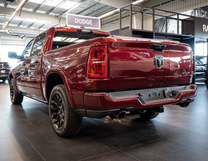 Dodge RAM 3