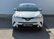 Toyota C-HR 2