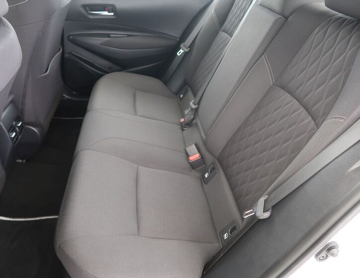 Toyota Corolla 10