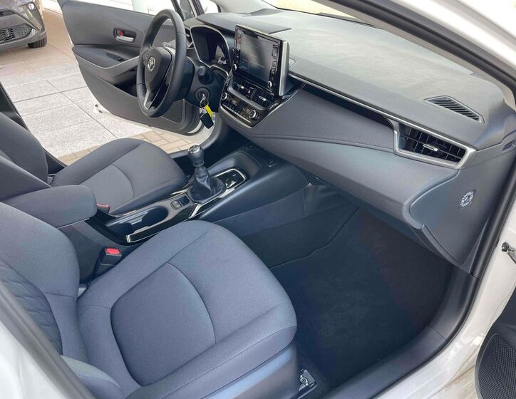 Toyota Corolla 17