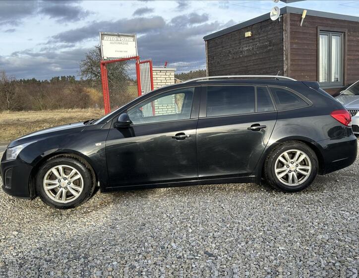 Chevrolet Cruze 8