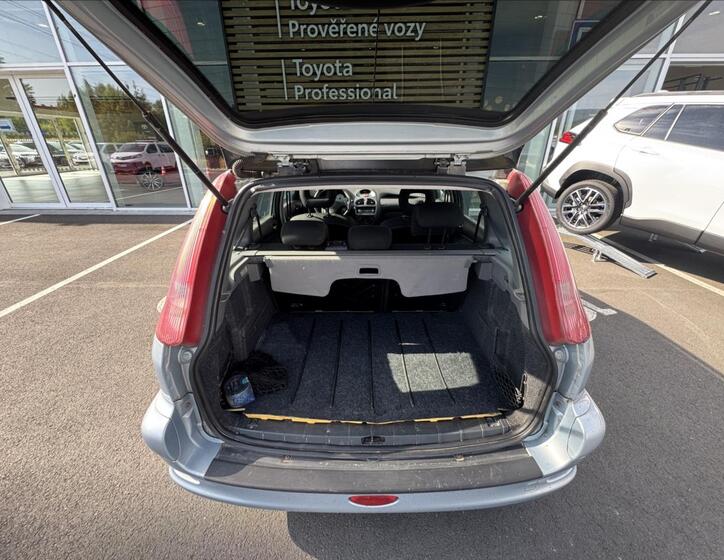 Peugeot 206 8