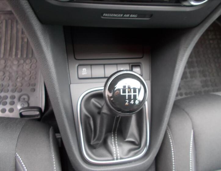 Volkswagen Golf 19
