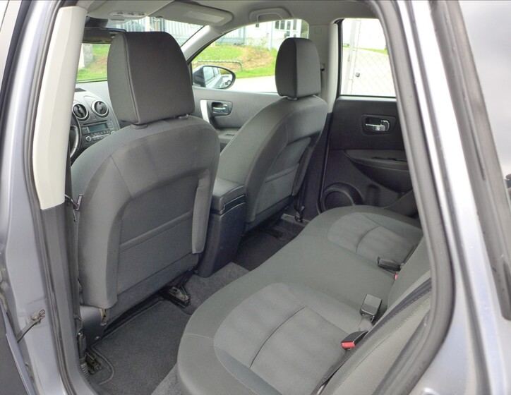 Nissan Qashqai 23