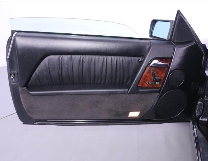 Mercedes-Benz SL 19