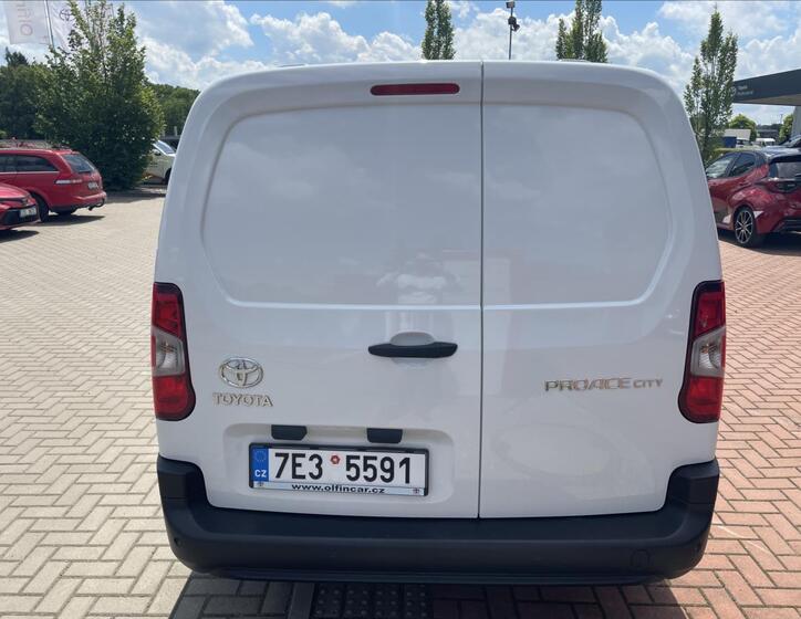Toyota ProAce City 6