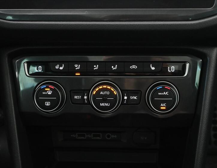 Volkswagen Tiguan 25