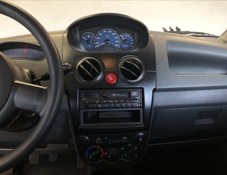 Chevrolet Spark 16