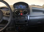 Chevrolet Spark 16
