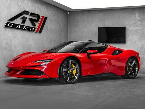 Ferrari SF90