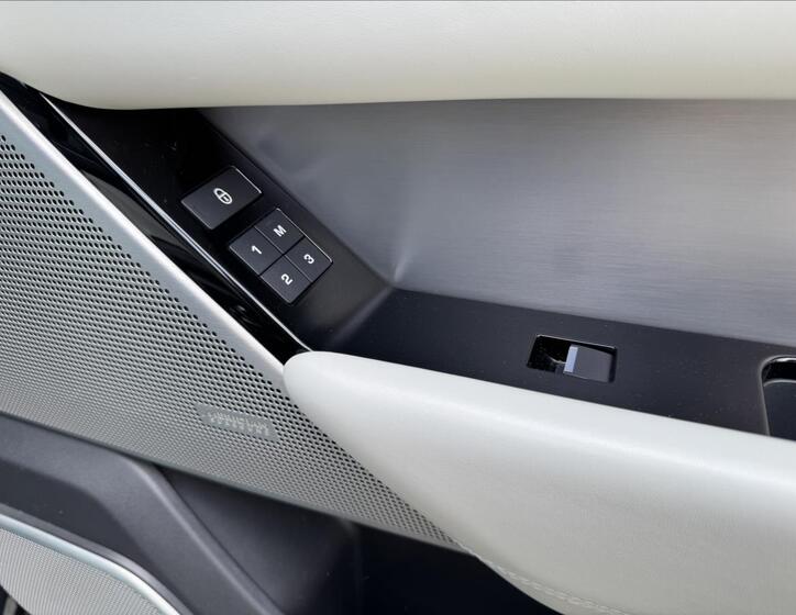 Land Rover Range Rover Velar 60