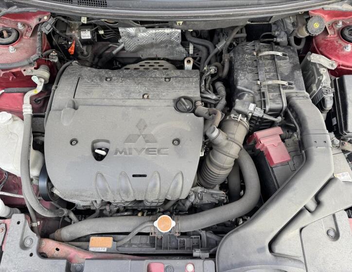 Mitsubishi Lancer 41