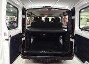 Renault Trafic 8