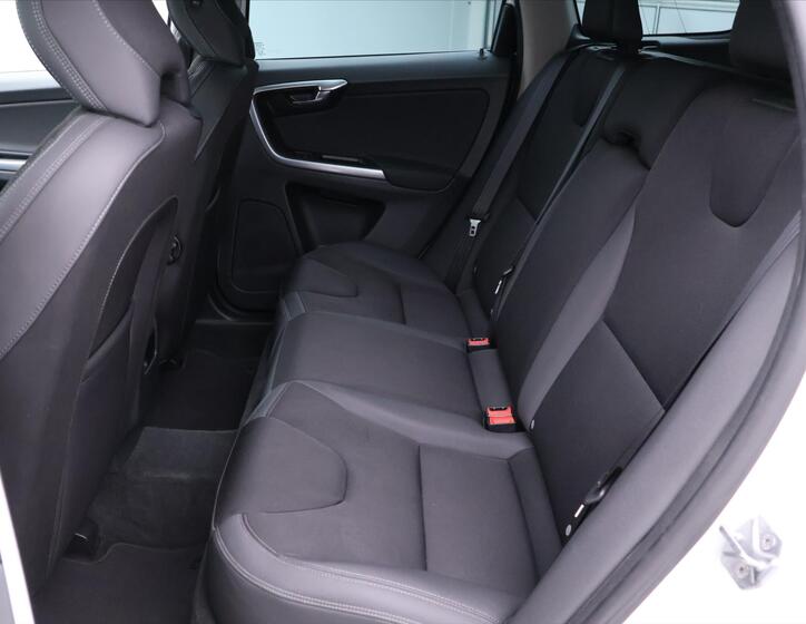 Volvo XC60 14