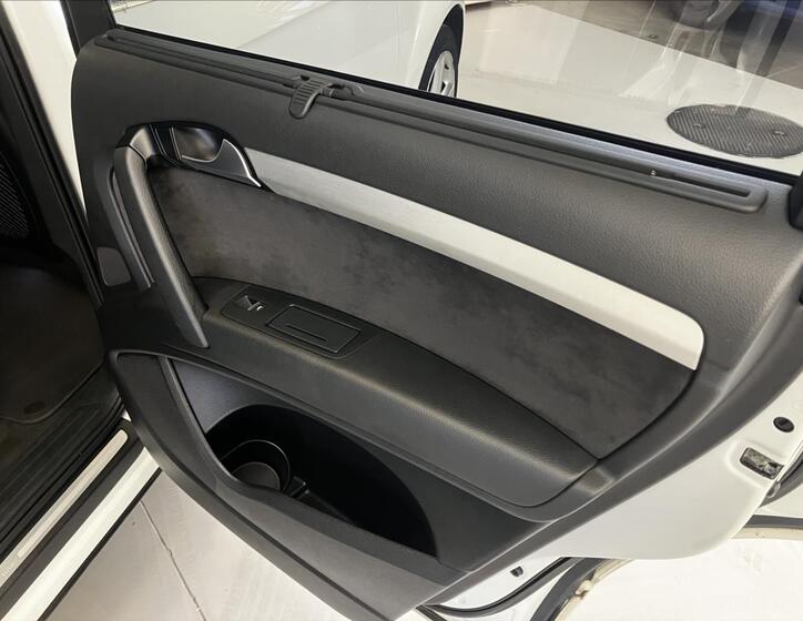 Audi Q7 27