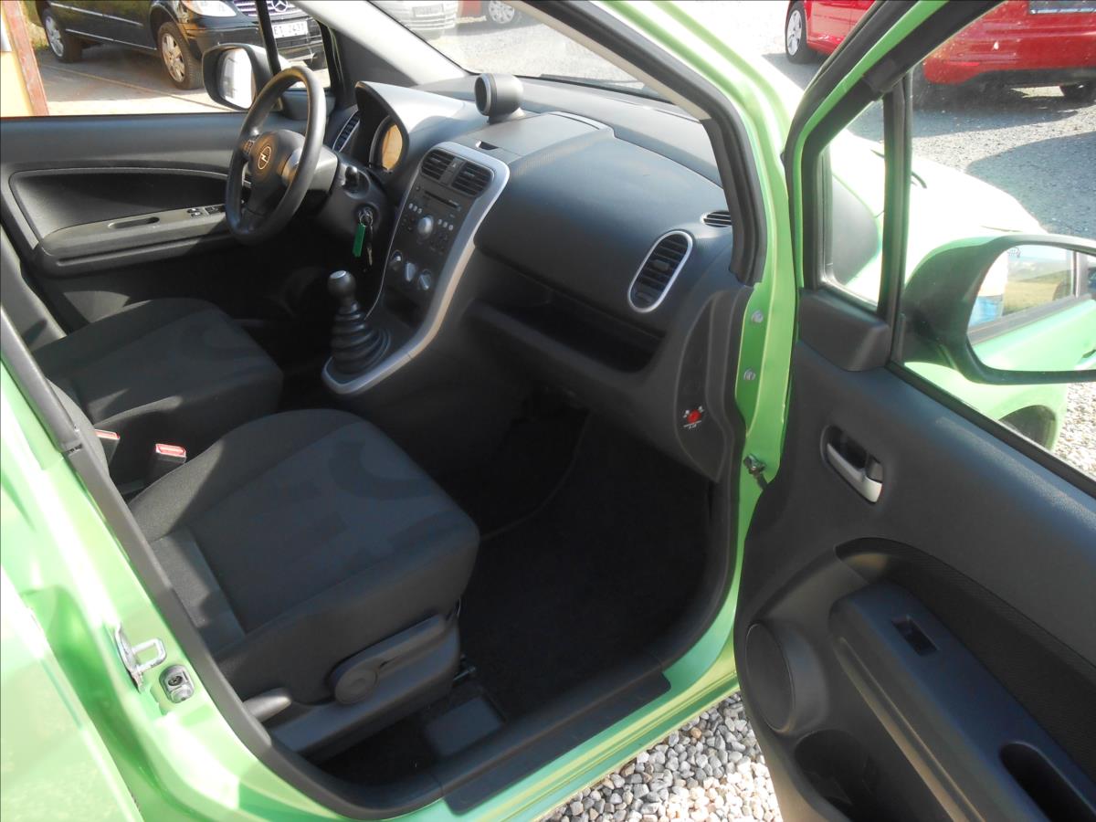 Opel Agila